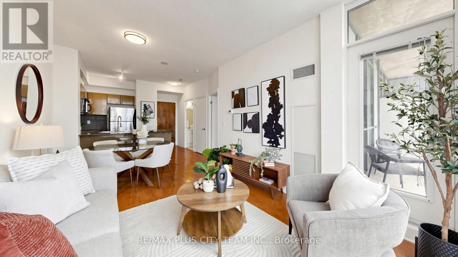2604 - 16 Yonge Street, Toronto, Ontario  M5E 2A1 - Photo 4 - C13116272