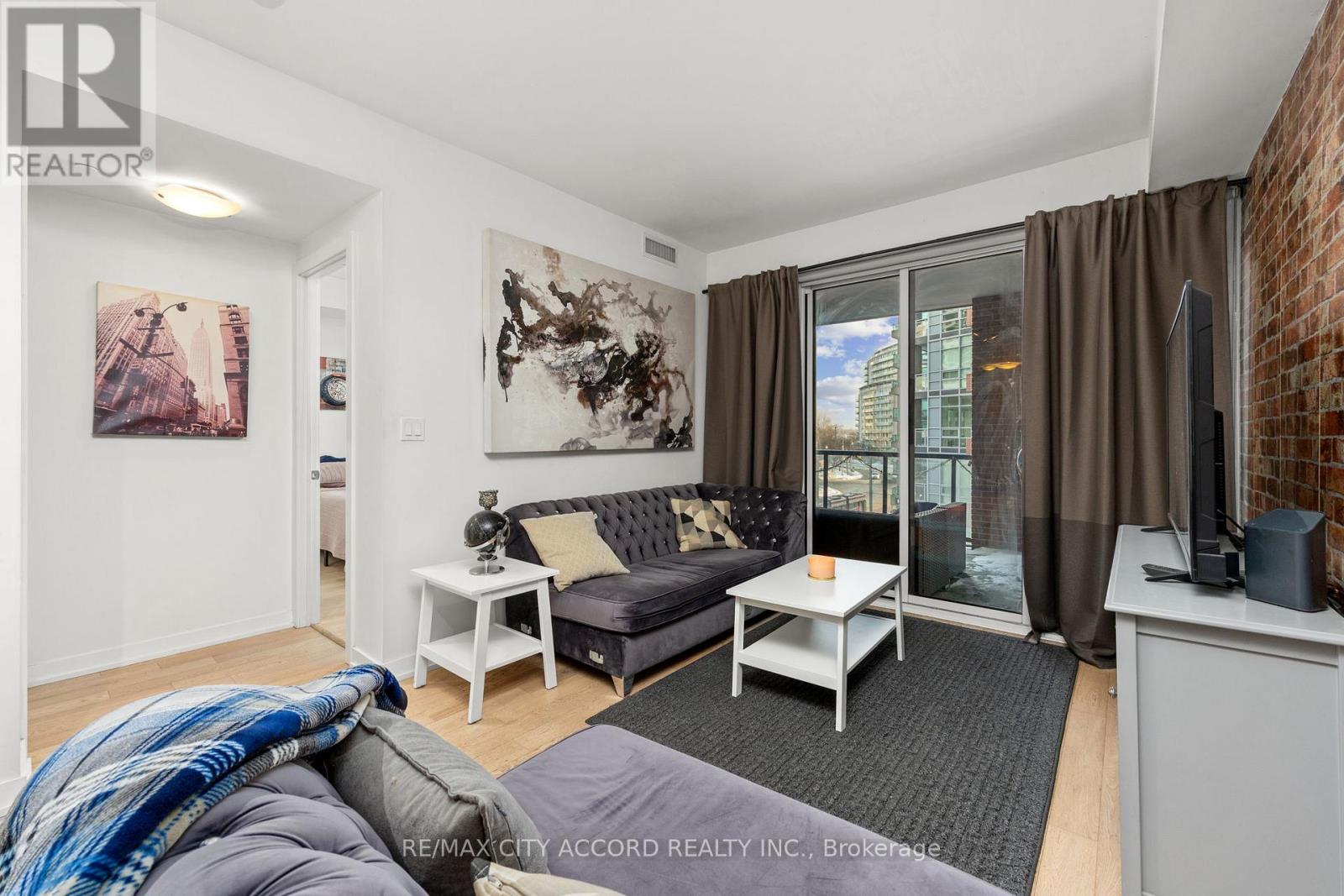 311 - 20 Bruyeres Mews, Toronto, Ontario  M5V 0G8 - Photo 4 - C13116298