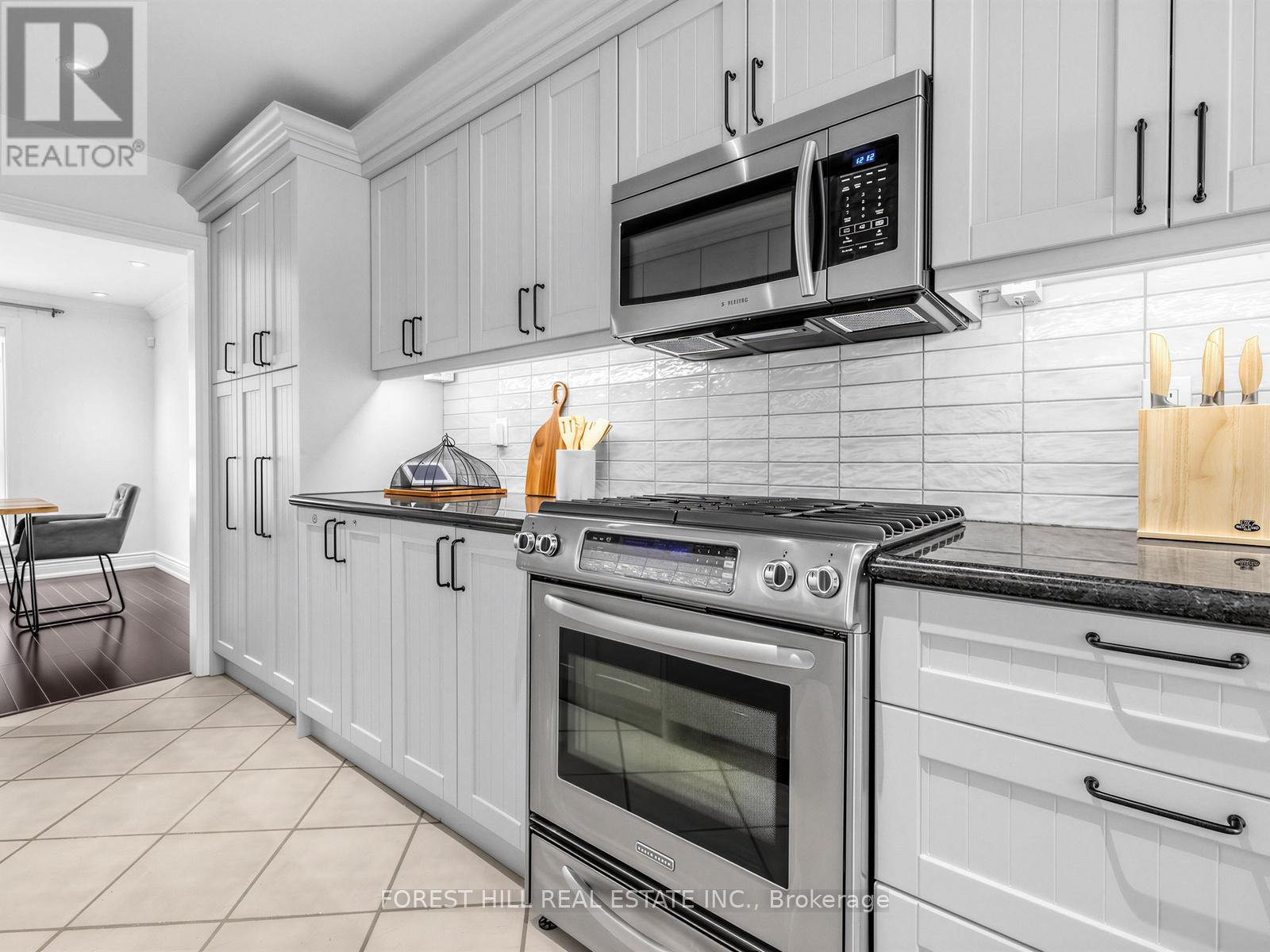 198 - 40 Snowshoe Mill Way, Toronto, Ontario  M2L 1T5 - Photo 8 - C13116346