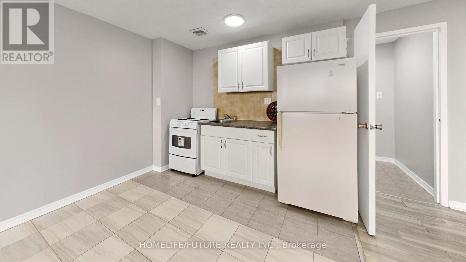 204 - 4060 Lawrence Avenue E, Toronto, Ontario  M1E 4V4 - Photo 32 - E13116324