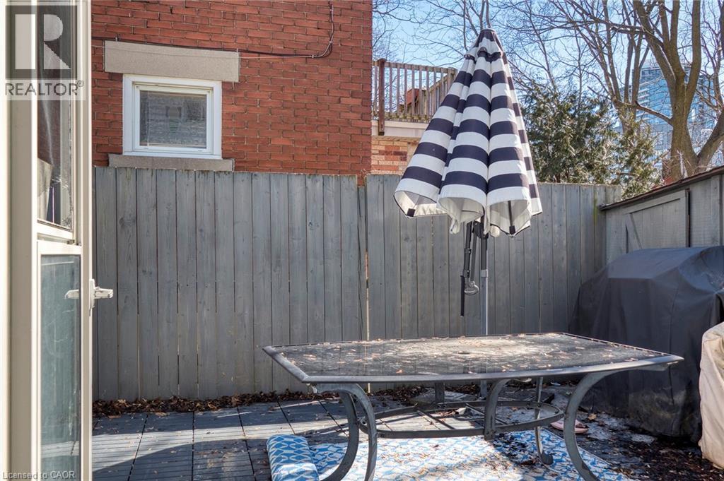 29 Andrew Street, Kitchener, Ontario  N2H 5R1 - Photo 18 - 40810532