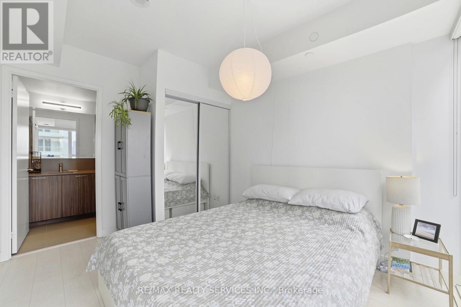 2121 - 19 Western Battery Road, Toronto, Ontario  M6K 3S4 - Photo 11 - C13113686