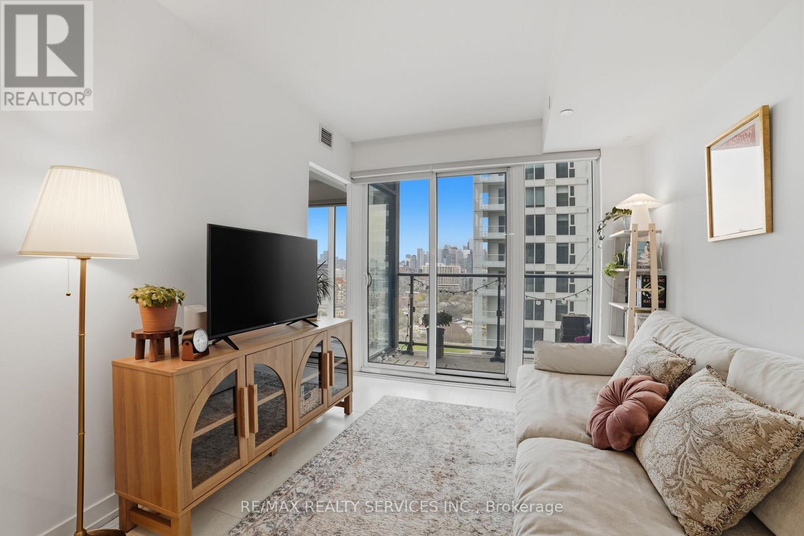 2121 - 19 Western Battery Road, Toronto, Ontario  M6K 3S4 - Photo 7 - C13113686