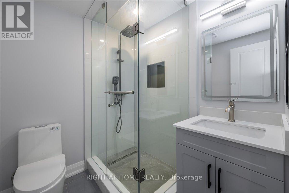 241 Rockaway Beach Place, Innisfil, Ontario  L0L 1K0 - Photo 33 - N13105148