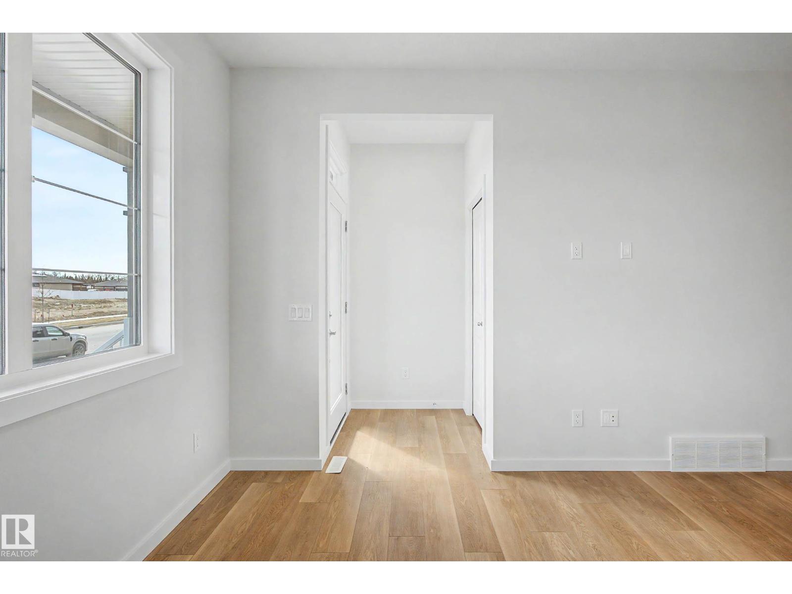 720 Southfork Drive, Leduc, Alberta  T9E 1V3 - Photo 3 - E4487124