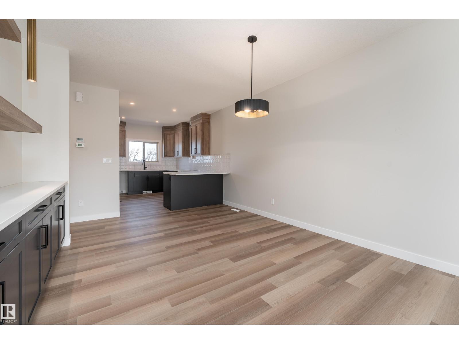 138 Garneau Ga, Spruce Grove, Alberta  T7X 0Z6 - Photo 6 - E4487126