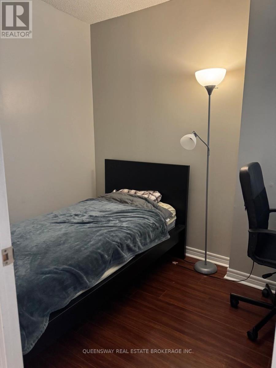 702 - 55 Bloor Street E, Toronto, Ontario  M4W 3W6 - Photo 12 - C13021506