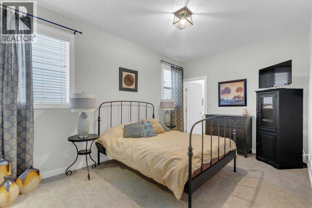 21 Masters Place SE, Calgary, Alberta  T3M 2L4 - Photo 8 - A2299736