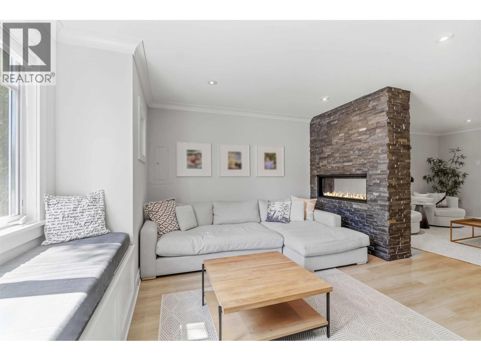 1610 Ross Road, North Vancouver, British Columbia  V7J 1V4 - Photo 7 - R3121803