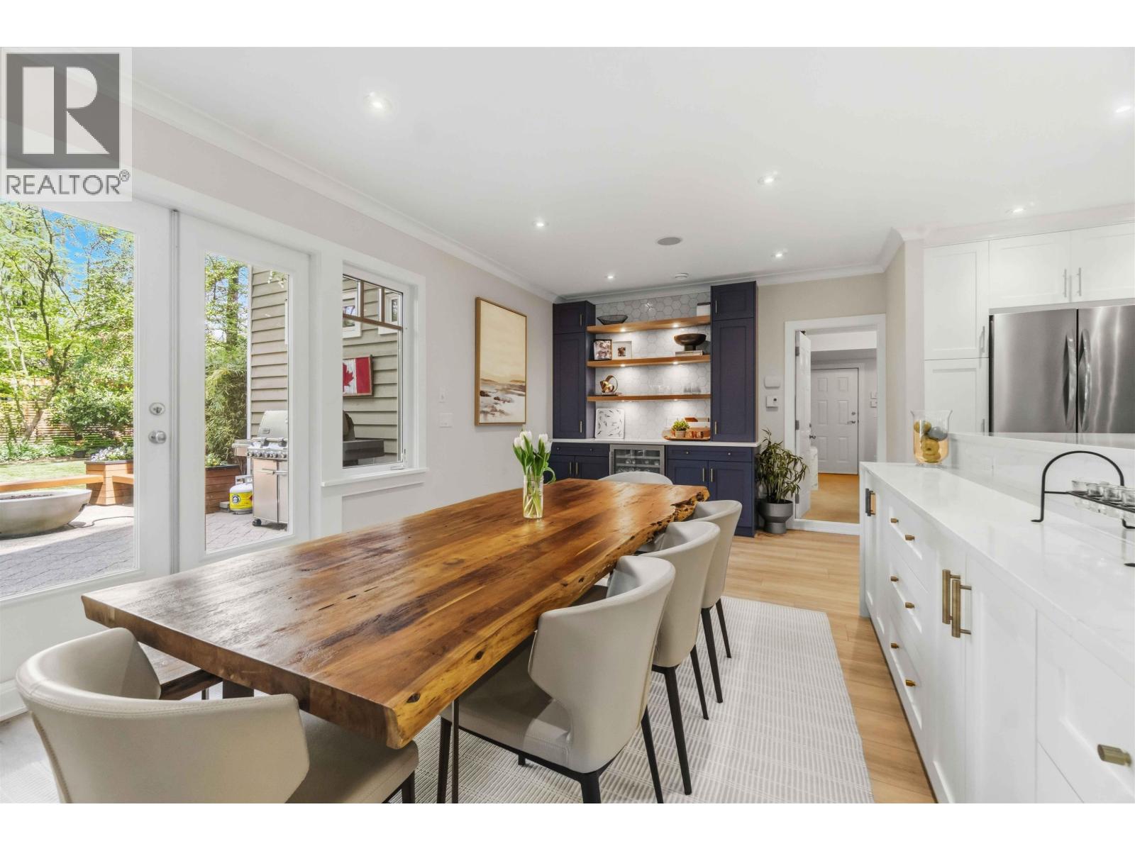 1610 Ross Road, North Vancouver, British Columbia  V7J 1V4 - Photo 12 - R3121803