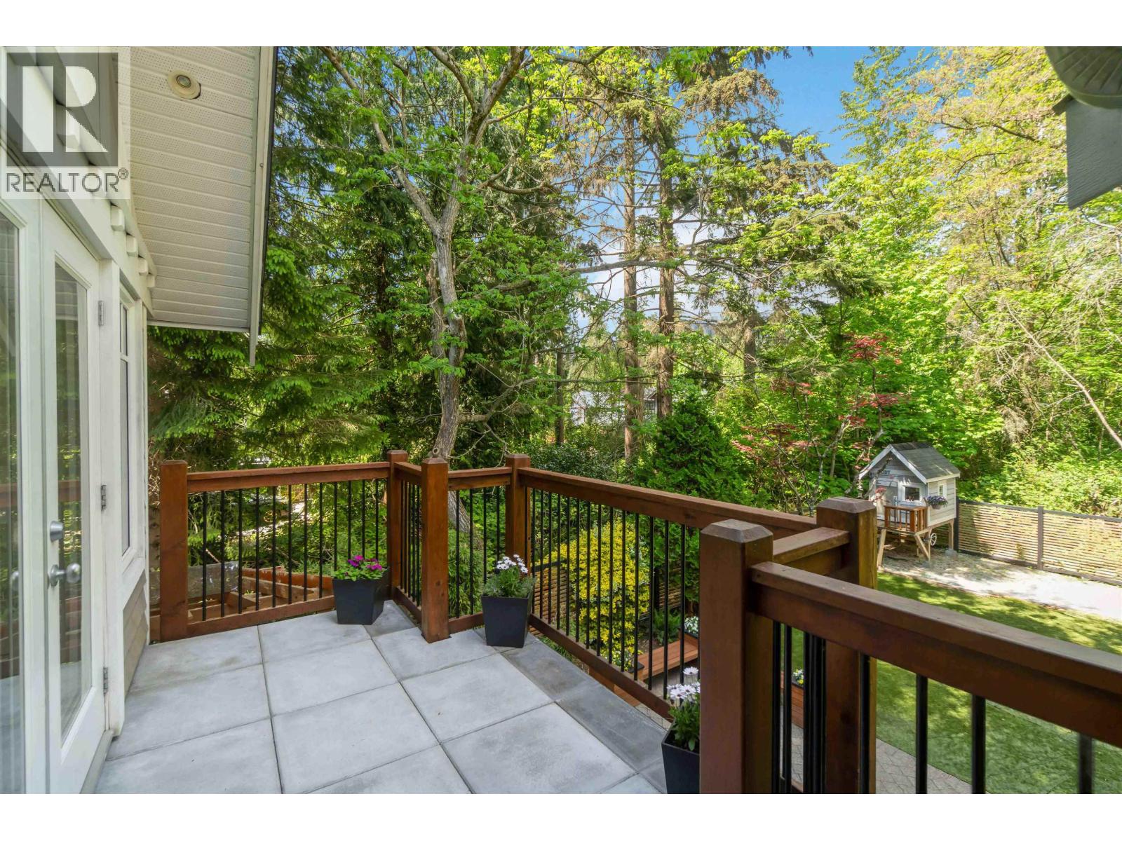 1610 Ross Road, North Vancouver, British Columbia  V7J 1V4 - Photo 21 - R3121803