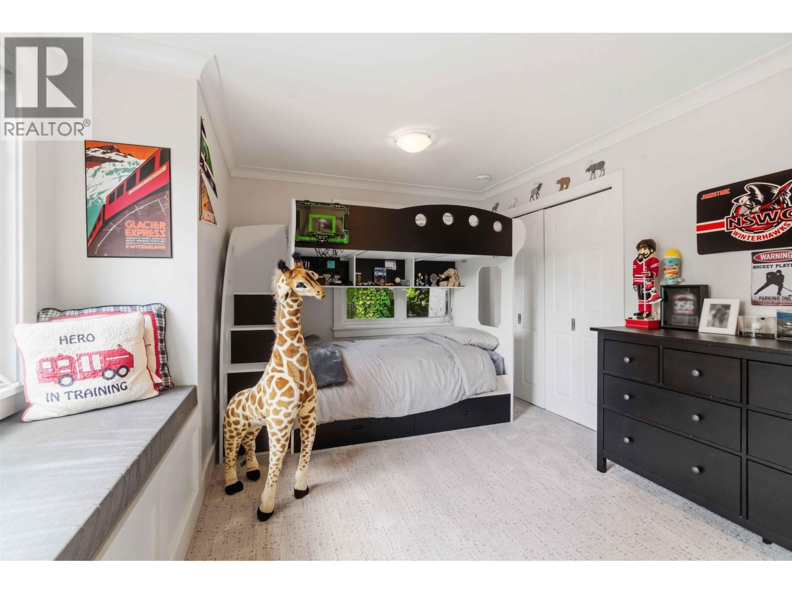 1610 Ross Road, North Vancouver, British Columbia  V7J 1V4 - Photo 25 - R3121803