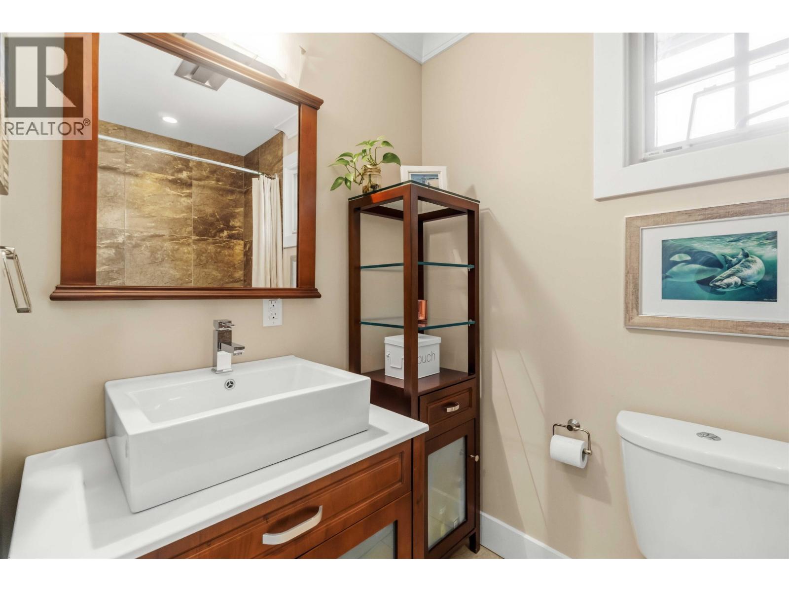 1610 Ross Road, North Vancouver, British Columbia  V7J 1V4 - Photo 26 - R3121803