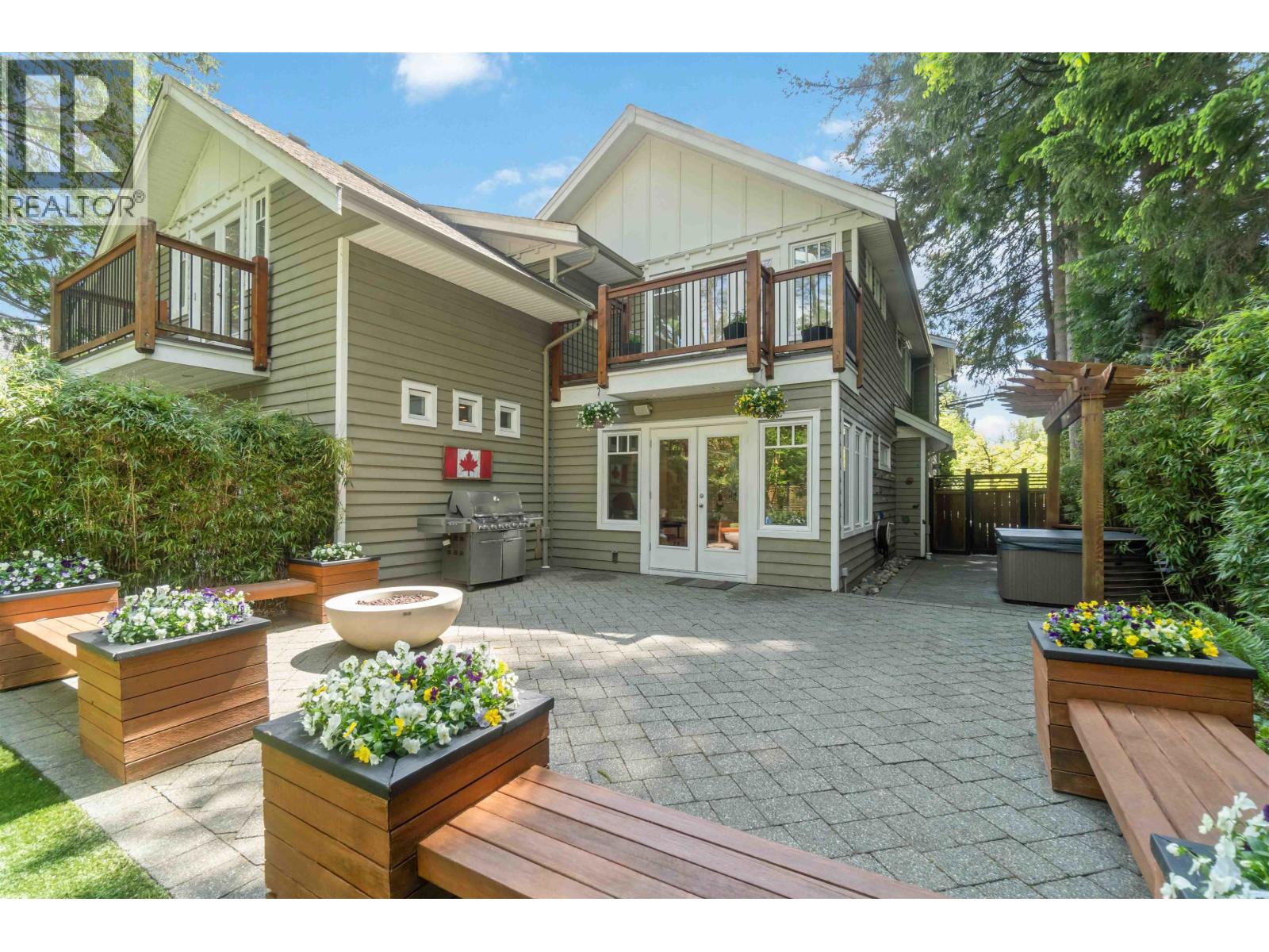 1610 Ross Road, North Vancouver, British Columbia  V7J 1V4 - Photo 35 - R3121803