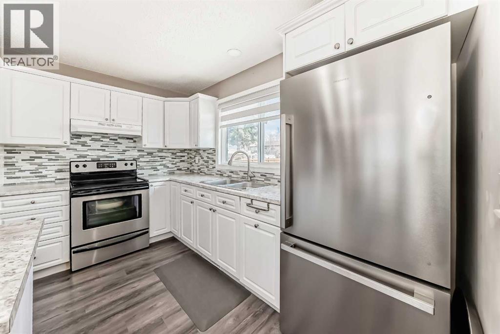 132 Whiteview Close Ne, Calgary, Alberta  T1Y 1R2 - Photo 4 - A2301454