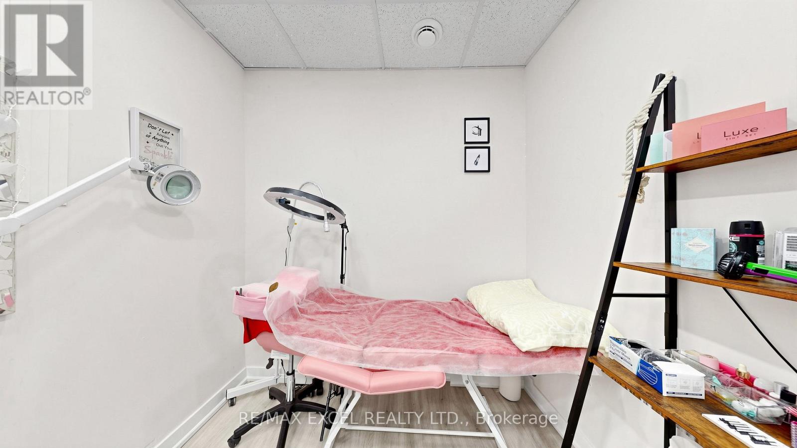 225 Main Street S, Newmarket, Ontario  L3Y 3Y9 - Photo 32 - N13116266