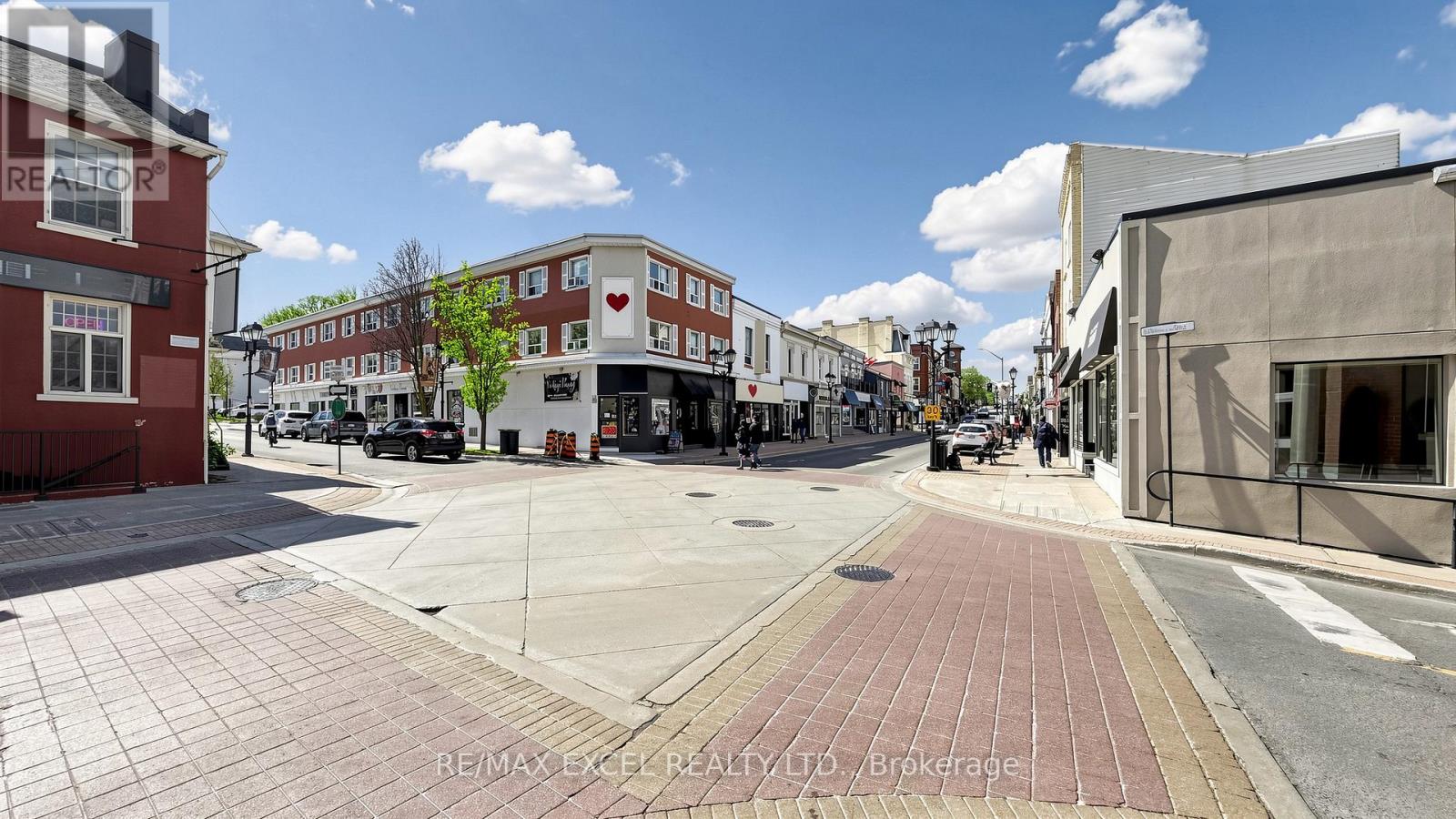 225 Main Street S, Newmarket, Ontario  L3Y 3Y9 - Photo 42 - N13116266