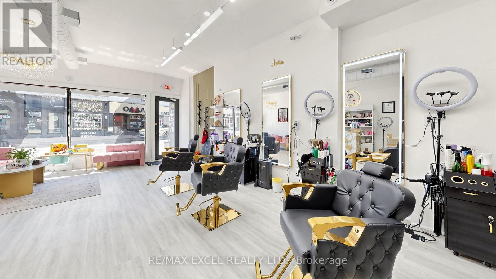 225 Main Street S, Newmarket, Ontario  L3Y 3Y9 - Photo 8 - N13116266
