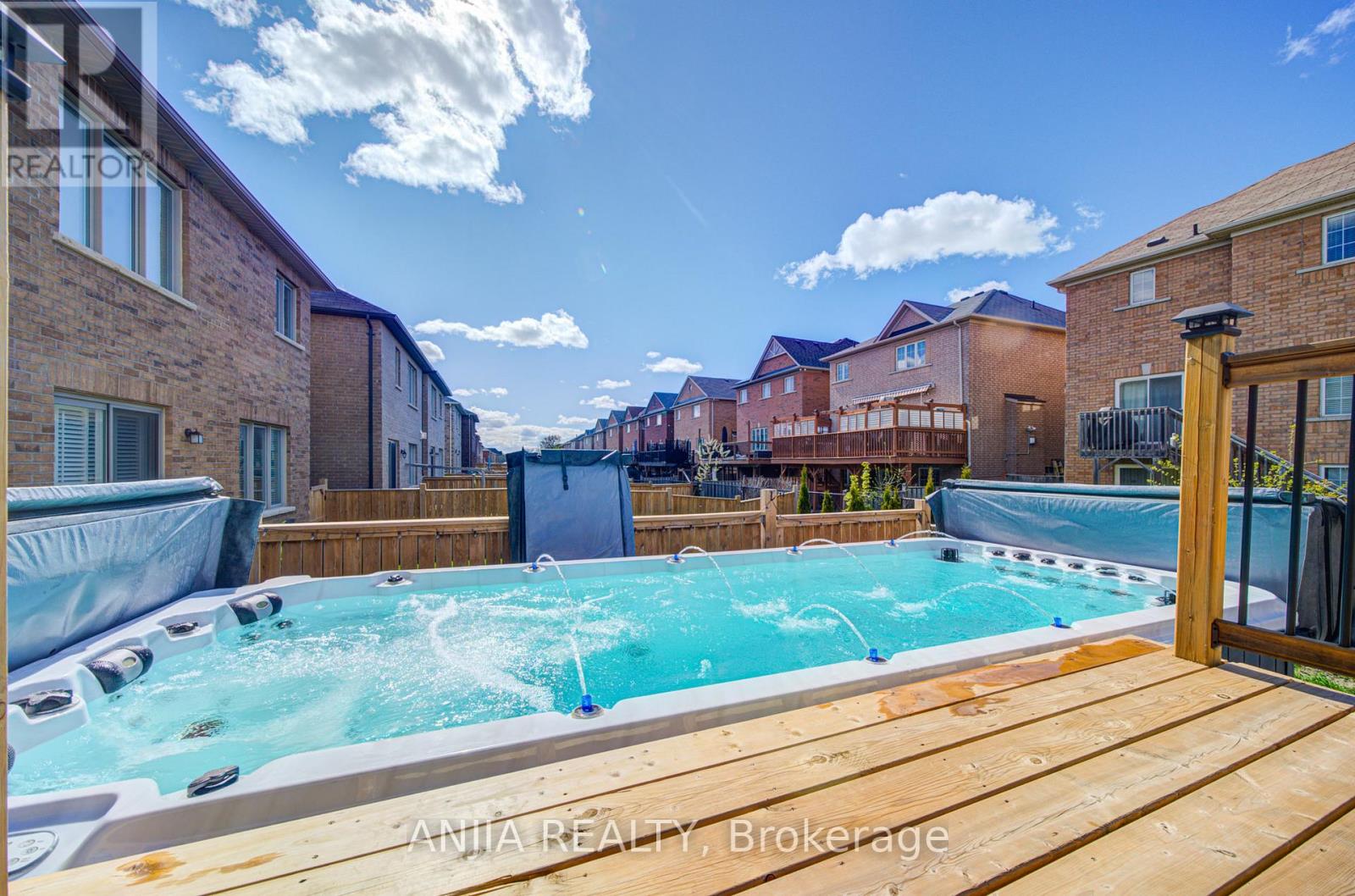 377 Busato Drive, Whitchurch-Stouffville, Ontario  L4A 4V1 - Photo 38 - N13116358