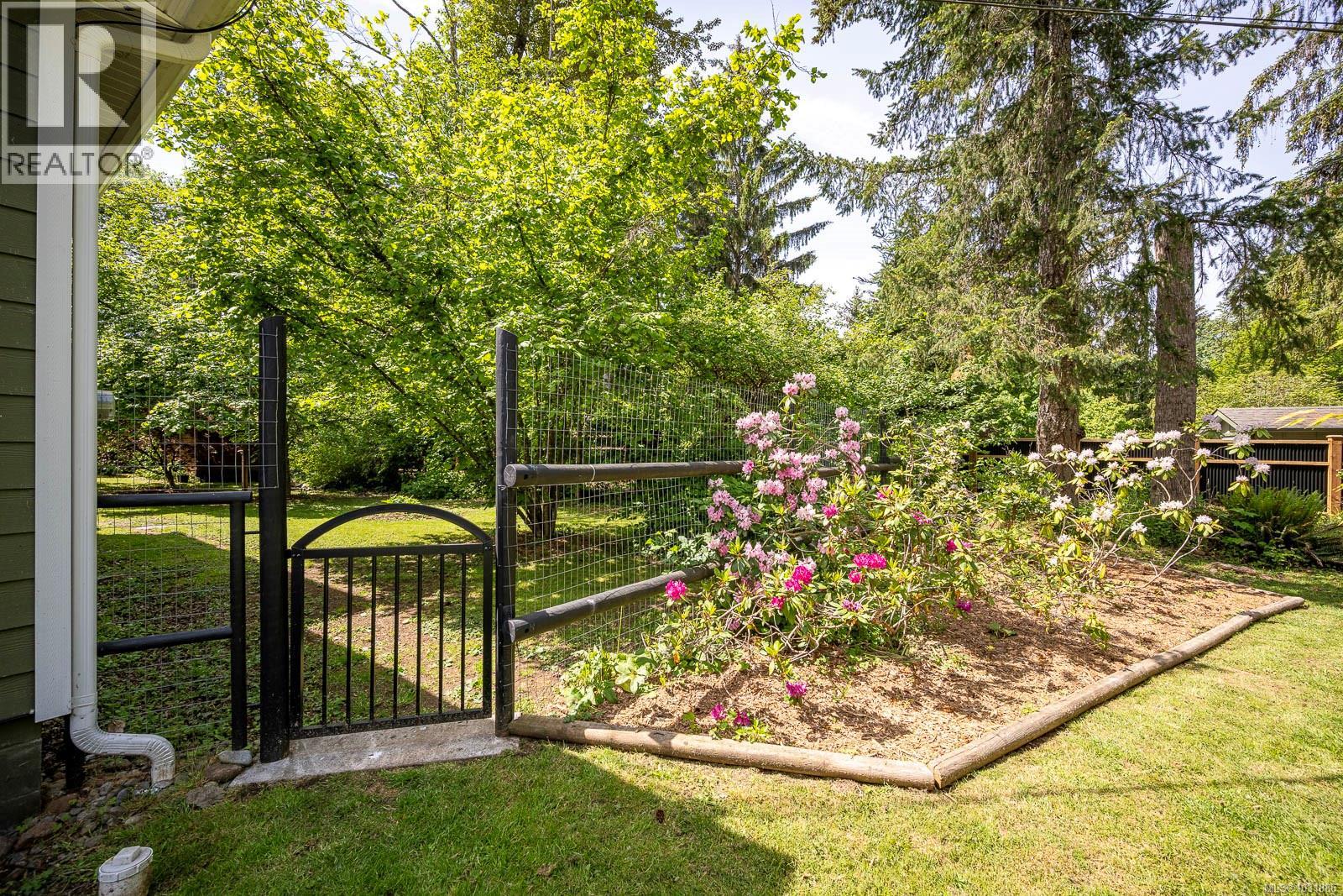 2491 Oakes Rd, Black Creek, British Columbia  V9J 1J1 - Photo 46 - 1031886