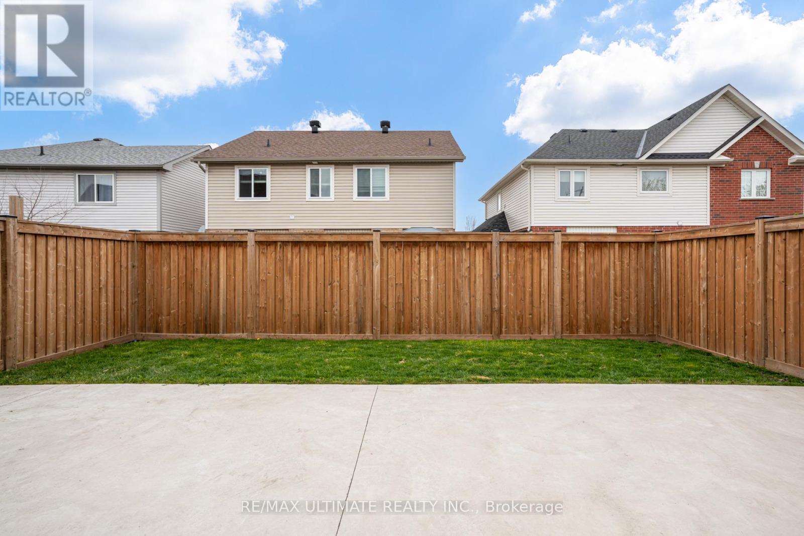 94 Thrushwood Drive, Barrie, Ontario  L4N 0Z1 - Photo 25 - S13115992