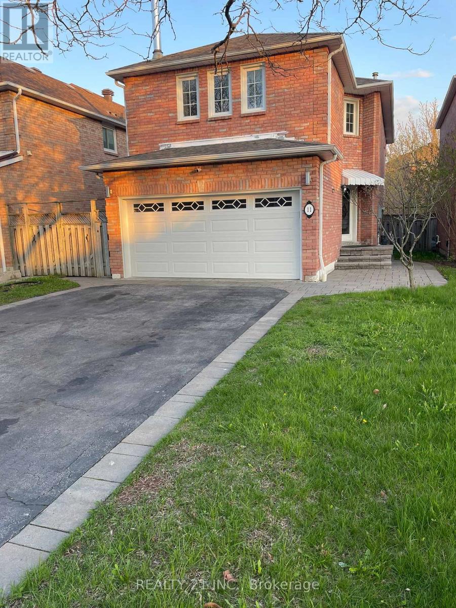 11 ILES STREET W, Ajax, Ontario