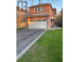 11 ILES STREET W, Ajax, Ontario