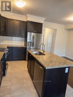 14 Aldridge Lane, Clarington, Ontario  L1B 0V6 - Photo 3 - E13095070