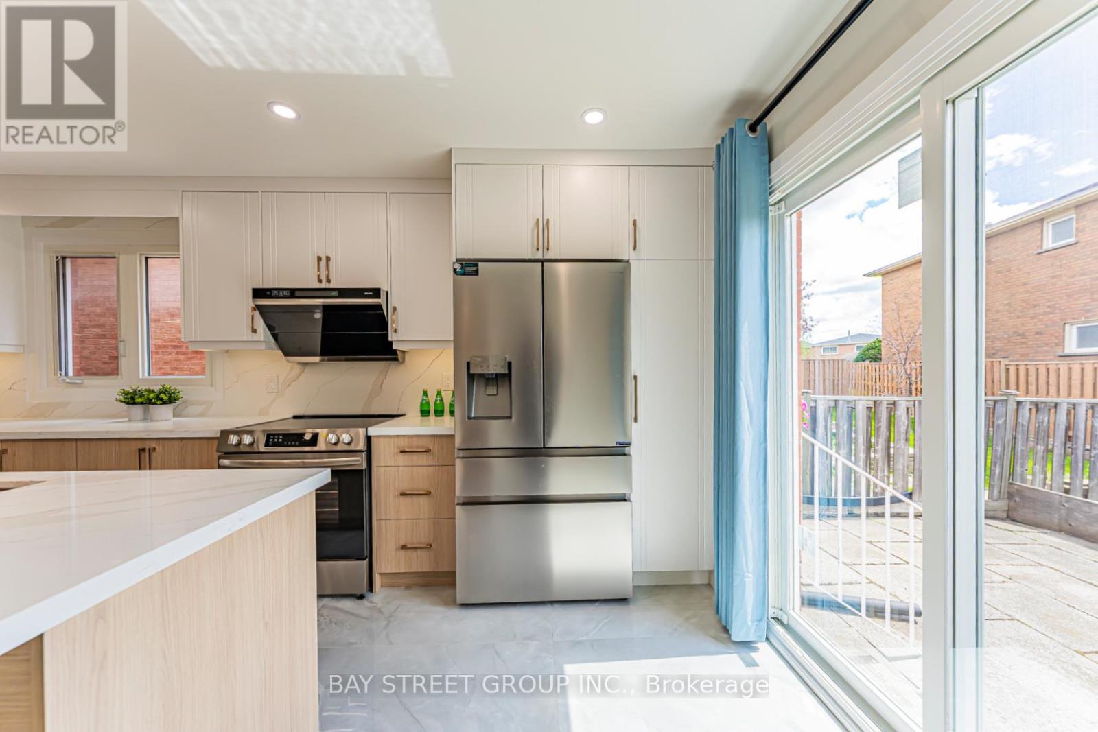 146 Cabinet Crescent, Vaughan, Ontario  L4L 6E5 - Photo 12 - N13109158