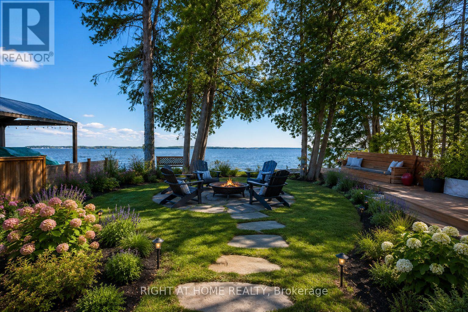 241 Rockaway Beach Place, Innisfil, Ontario  L0L 1K0 - Photo 22 - N13105148
