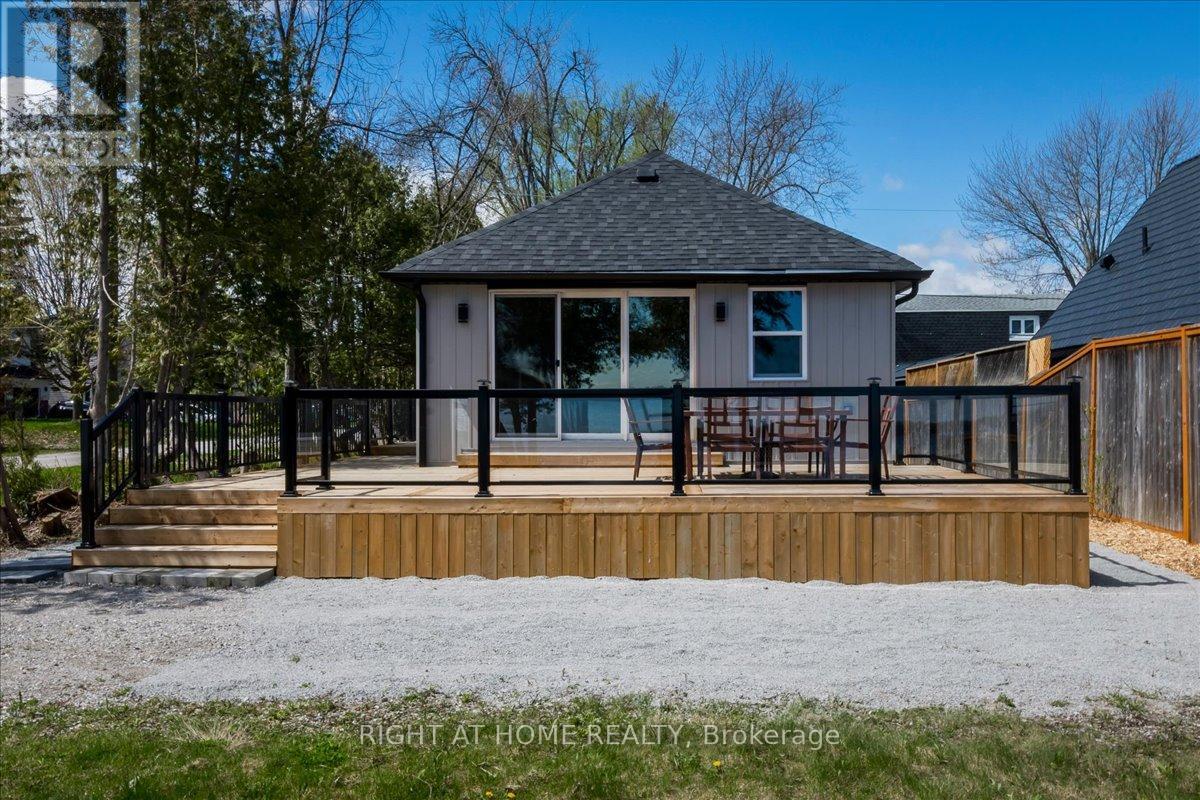 241 Rockaway Beach Place, Innisfil, Ontario  L0L 1K0 - Photo 19 - N13105148