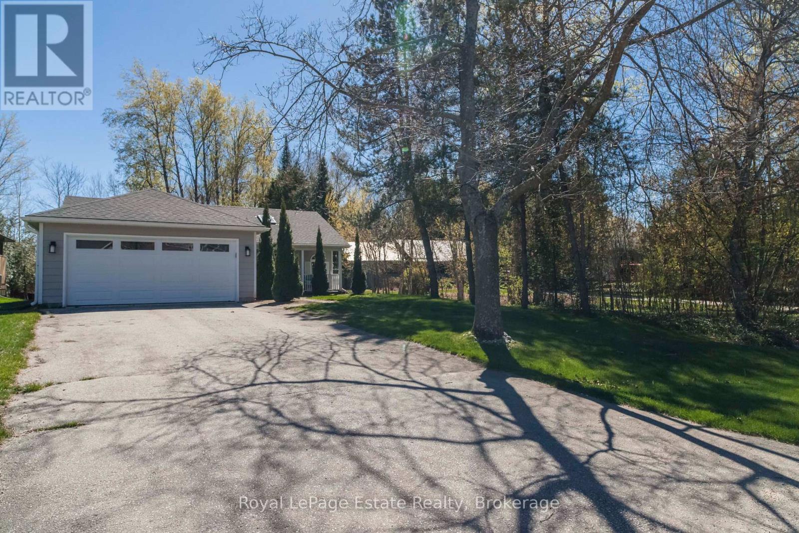 357 Tyendinaga Drive, Saugeen Shores, Ontario  N0H 2L0 - Photo 6 - X12877806