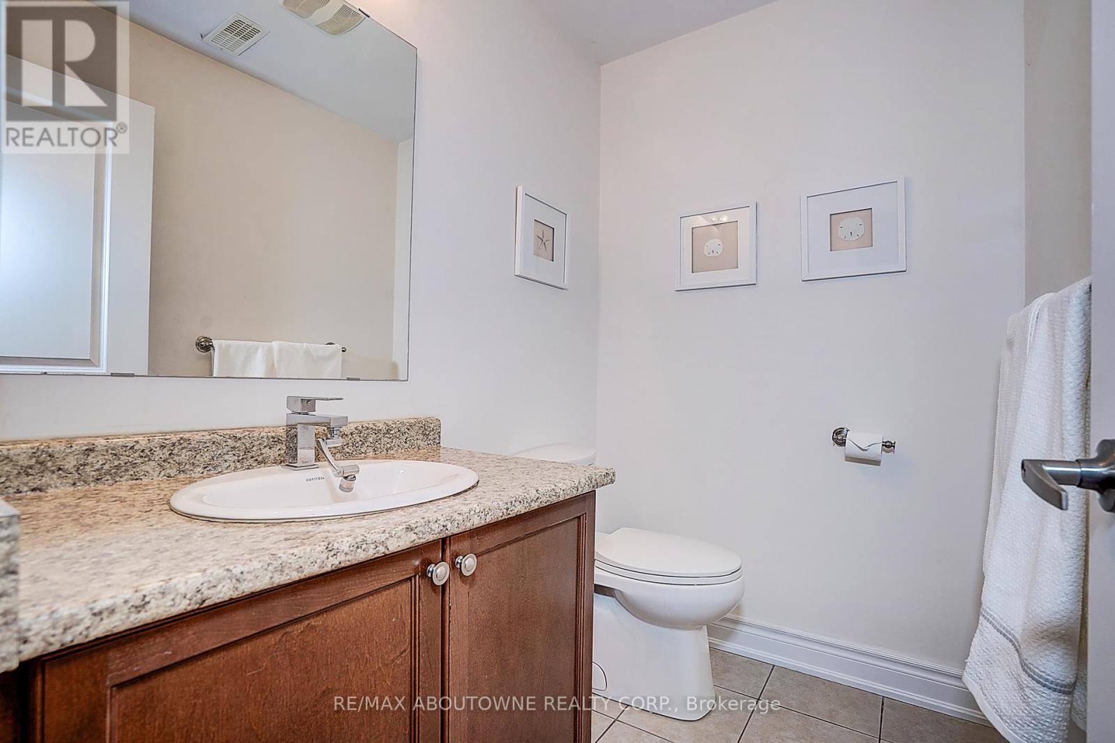 16 Gracedale Drive, Richmond Hill, Ontario  L4C 0Y3 - Photo 45 - N13114072