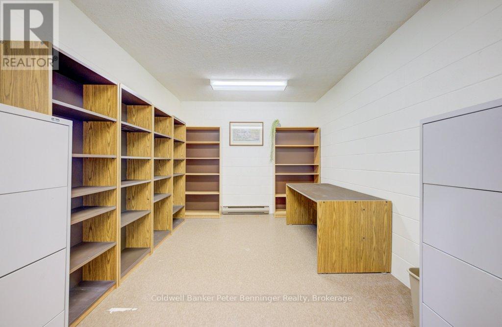 425 Mary Street, Brockton, Ontario  N0G 2V0 - Photo 32 - X12991868