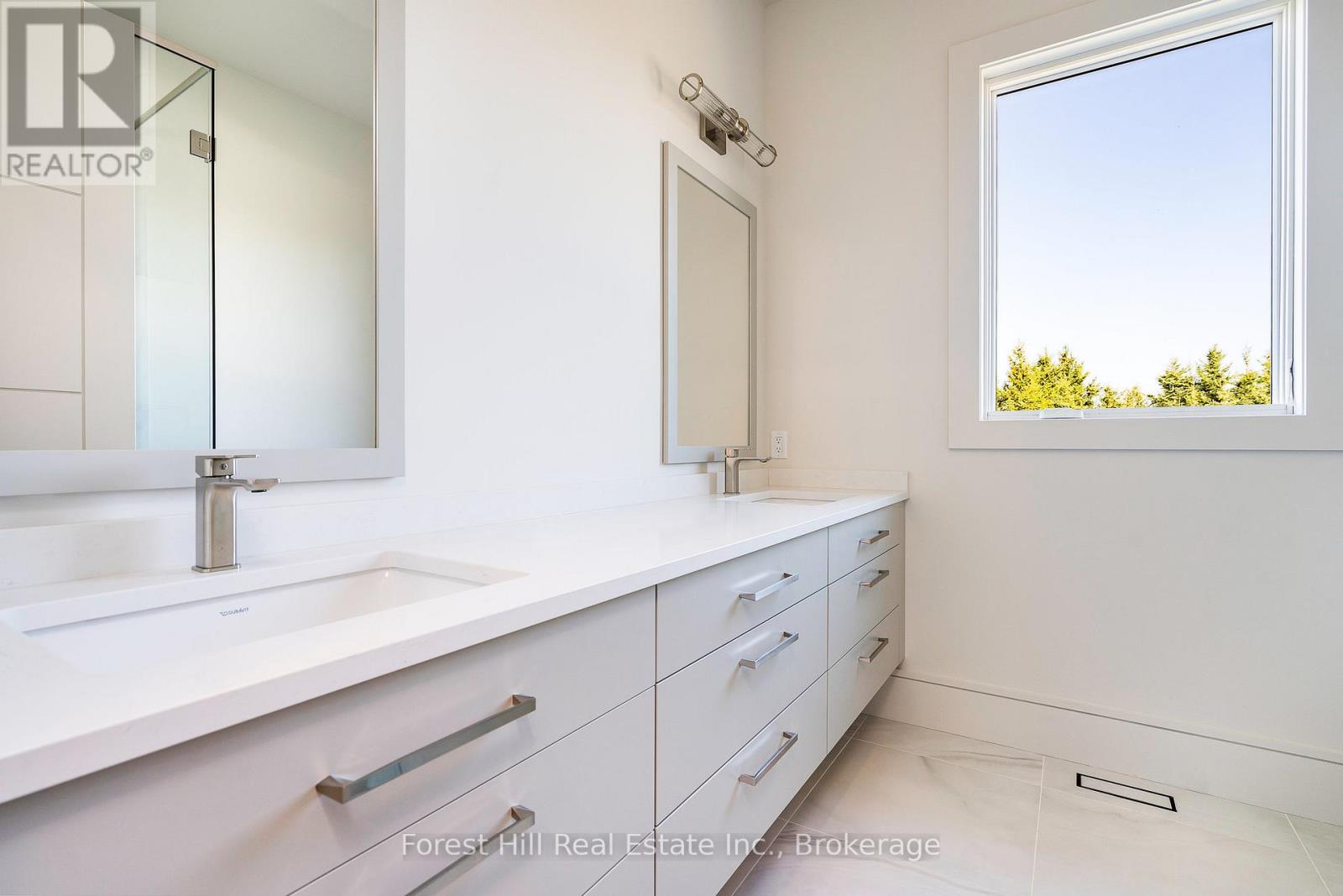 147 Blue Jay Crescent, Grey Highlands, Ontario  N0C 1E0 - Photo 31 - X12737192