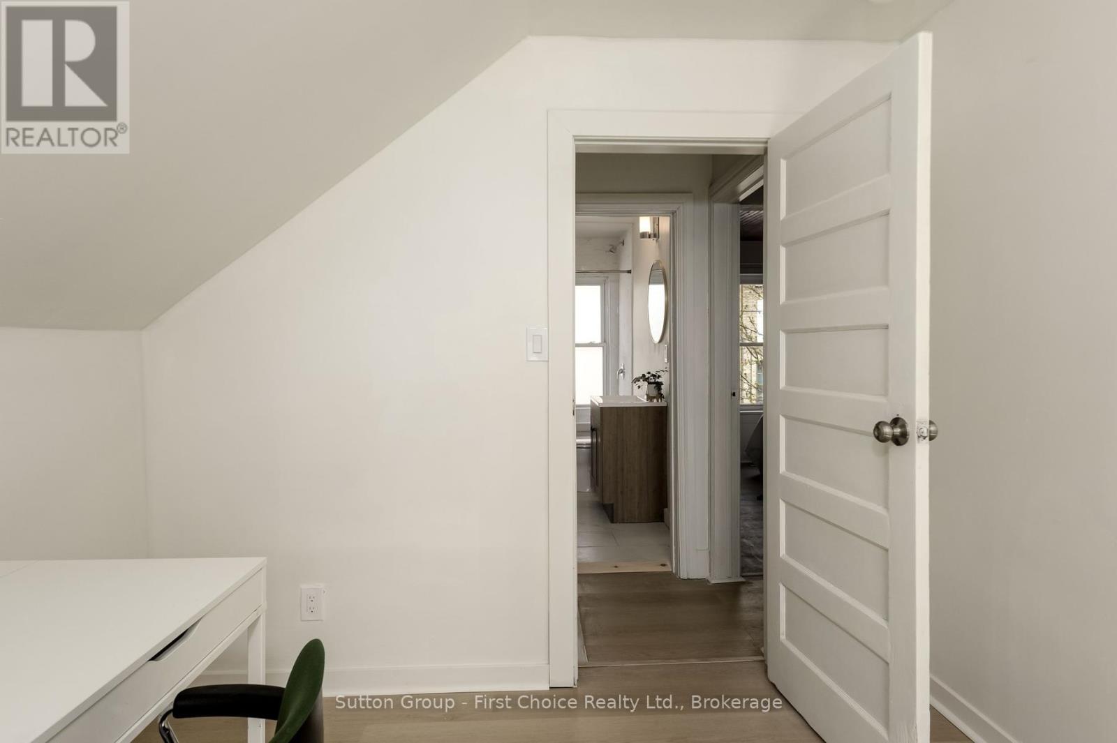 383 Douro Street, Stratford, Ontario  N5A 3S8 - Photo 22 - X13102546