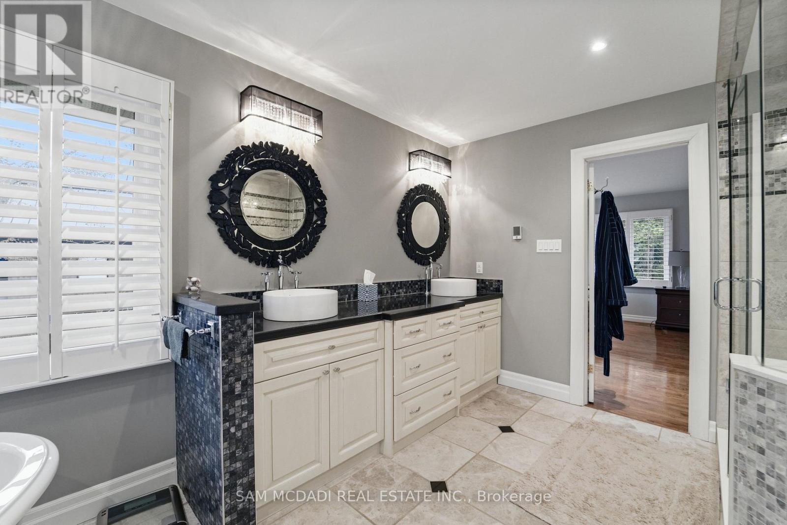495 Meadow Wood Road, Mississauga, Ontario  L5J 2S4 - Photo 23 - W13085836