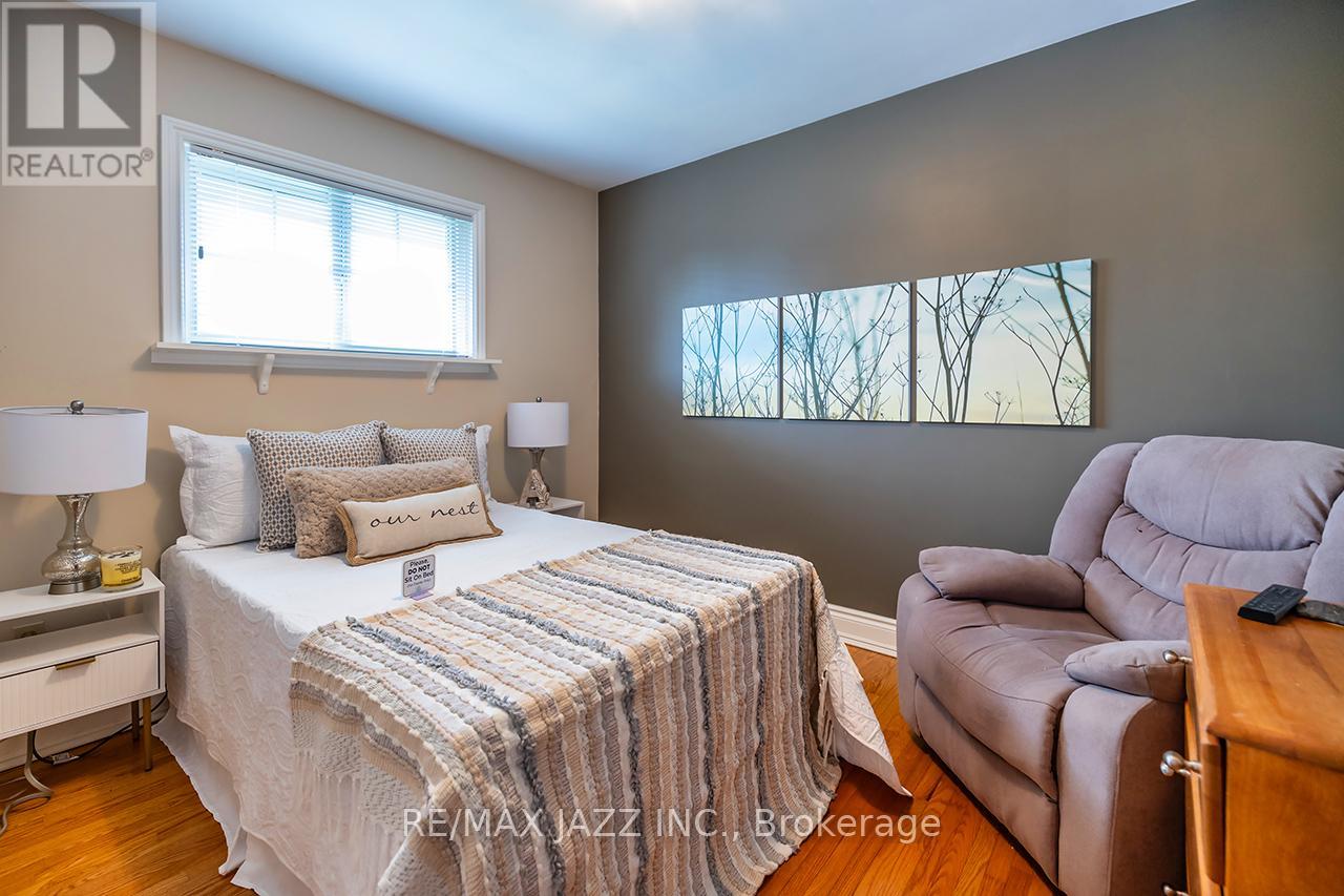 422 Glenalan Avenue, Oshawa, Ontario  L1J 3L1 - Photo 19 - E13115930