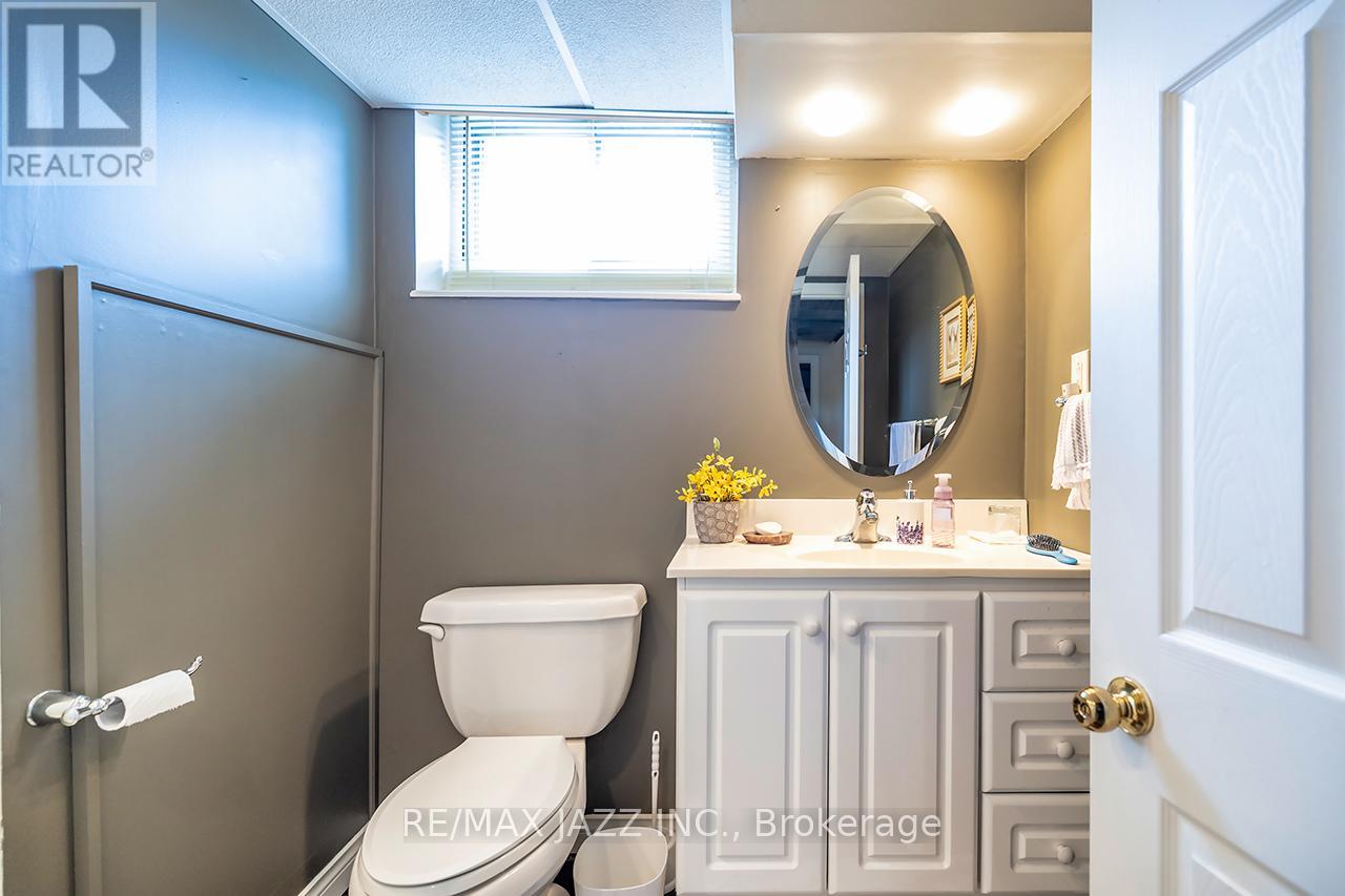 422 Glenalan Avenue, Oshawa, Ontario  L1J 3L1 - Photo 33 - E13115930