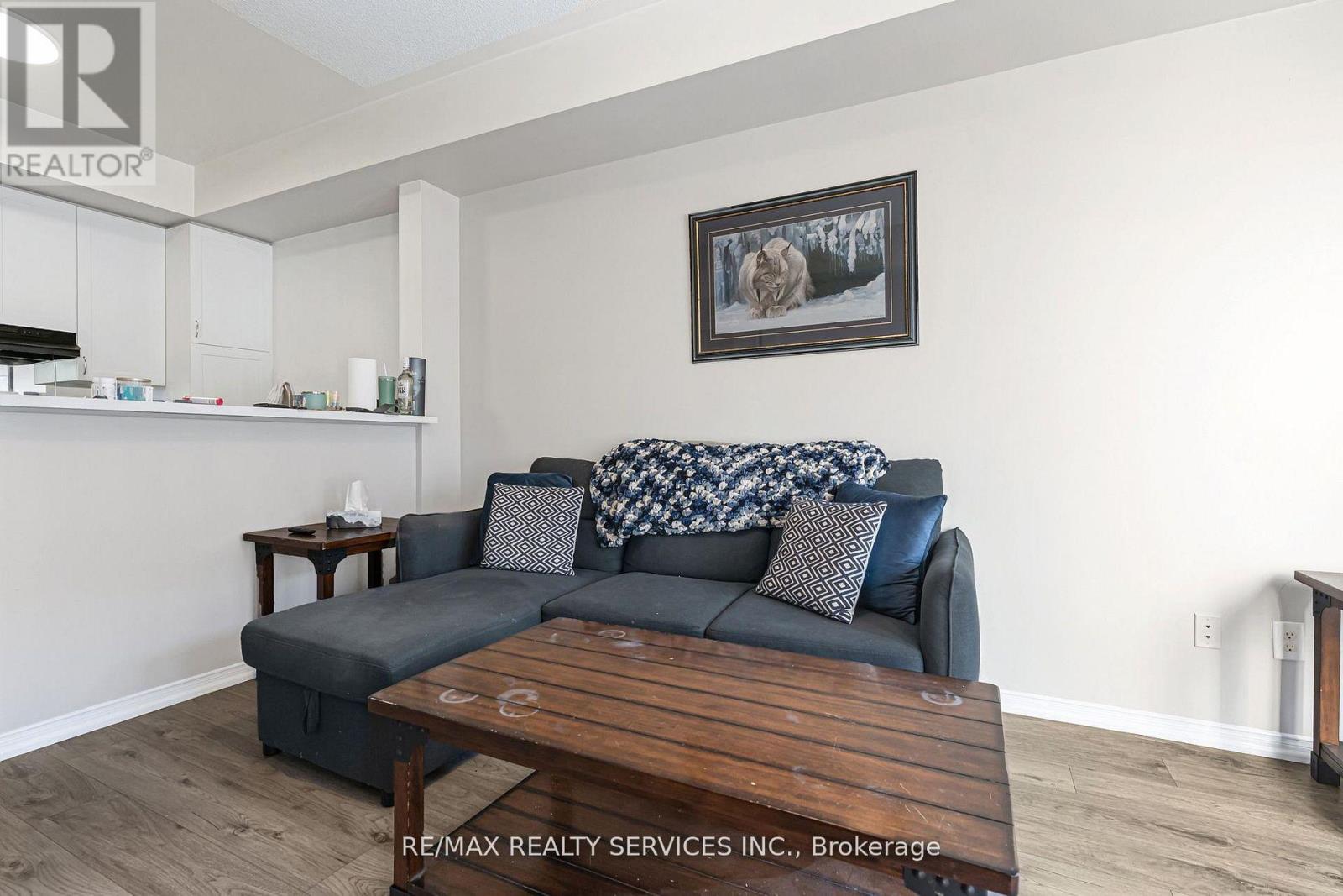 92 - 60 Fairwood Circle, Brampton, Ontario  L6R 0Y6 - Photo 11 - W13115962