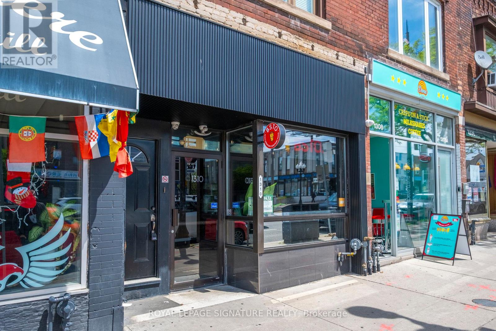 1310 St Clair Avenue W, Toronto, Ontario  M6E 1C1 - Photo 23 - W13116012