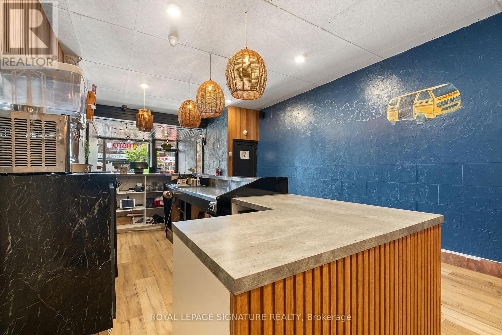 1310 St Clair Avenue W, Toronto, Ontario  M6E 1C1 - Photo 5 - W13116012