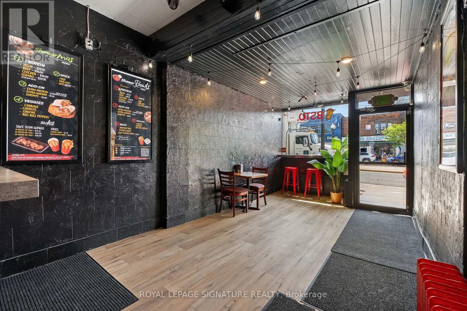 1310 St Clair Avenue W, Toronto, Ontario  M6E 1C1 - Photo 8 - W13116012