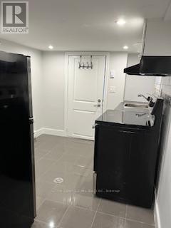 Basement Unit 1 - 45 Seventh Street, Toronto, Ontario  M8V 3B3 - Photo 12 - W13116102