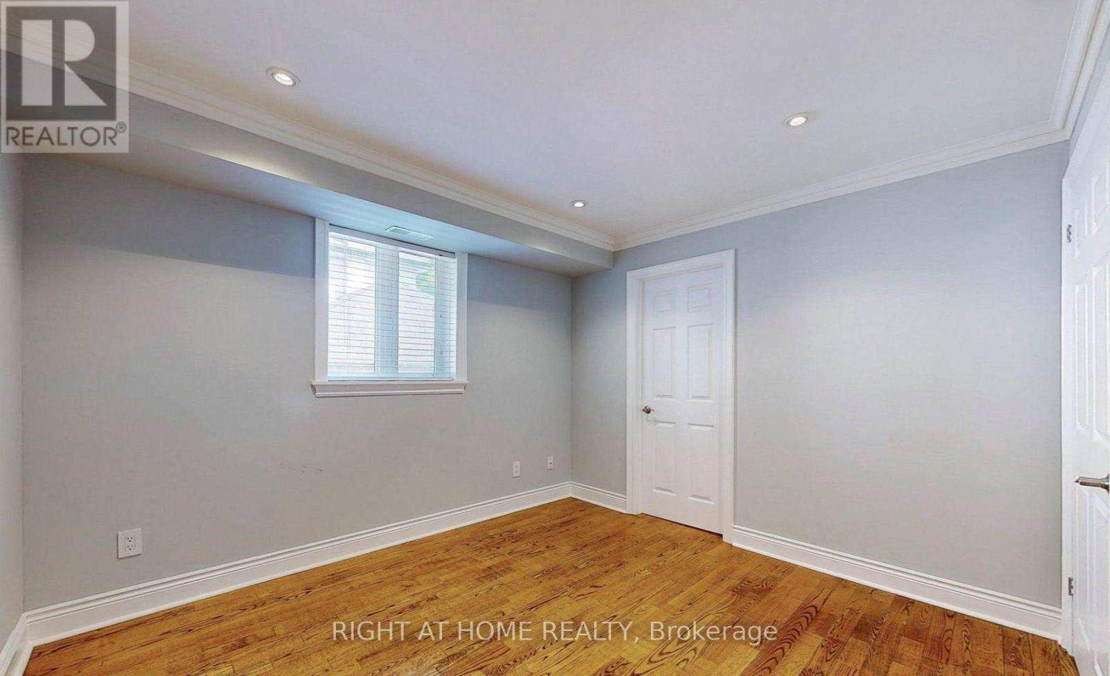 2 - 1186 Royal York Road, Toronto, Ontario  M9A 4B3 - Photo 11 - W13116116