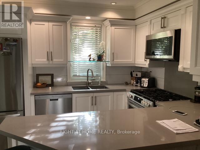 2 - 1186 Royal York Road, Toronto, Ontario  M9A 4B3 - Photo 2 - W13116116