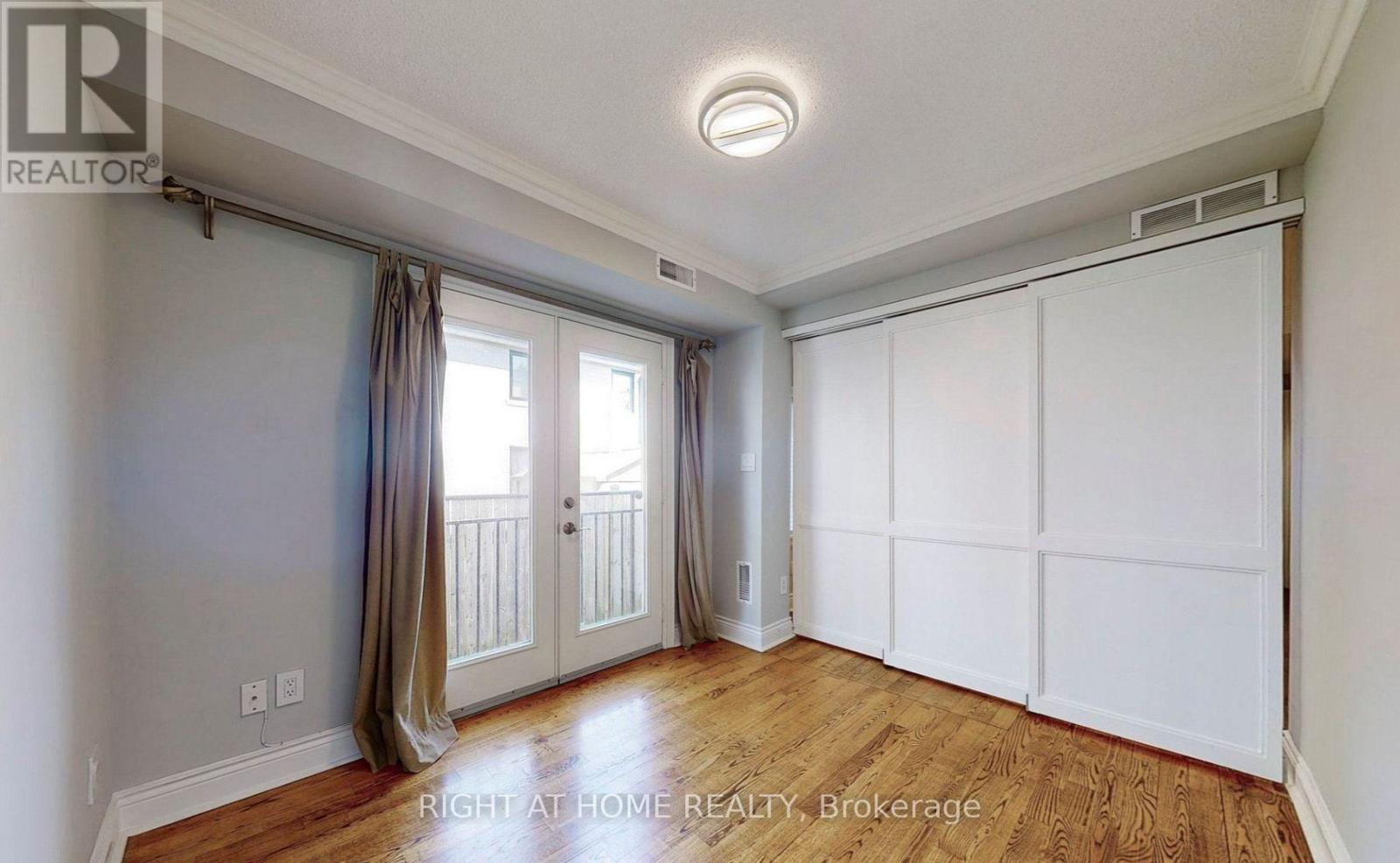 2 - 1186 Royal York Road, Toronto, Ontario  M9A 4B3 - Photo 9 - W13116116