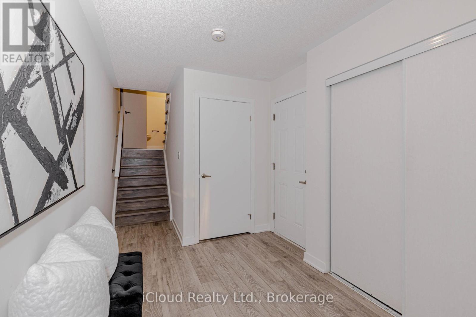 69 - 3189 Bastedo Common, Burlington, Ontario  L7M 0H4 - Photo 7 - W13116132