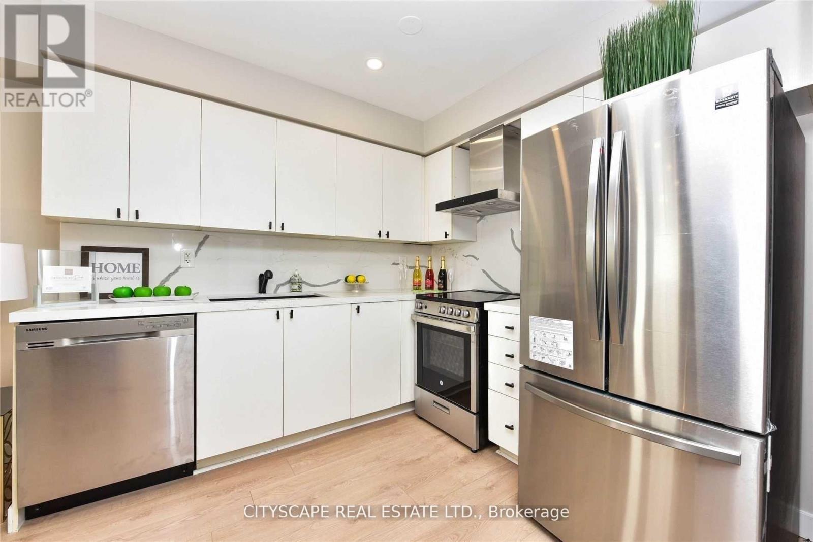 36 - 4620 Guildwood Way, Mississauga, Ontario  L5R 4H4 - Photo 4 - W13116154