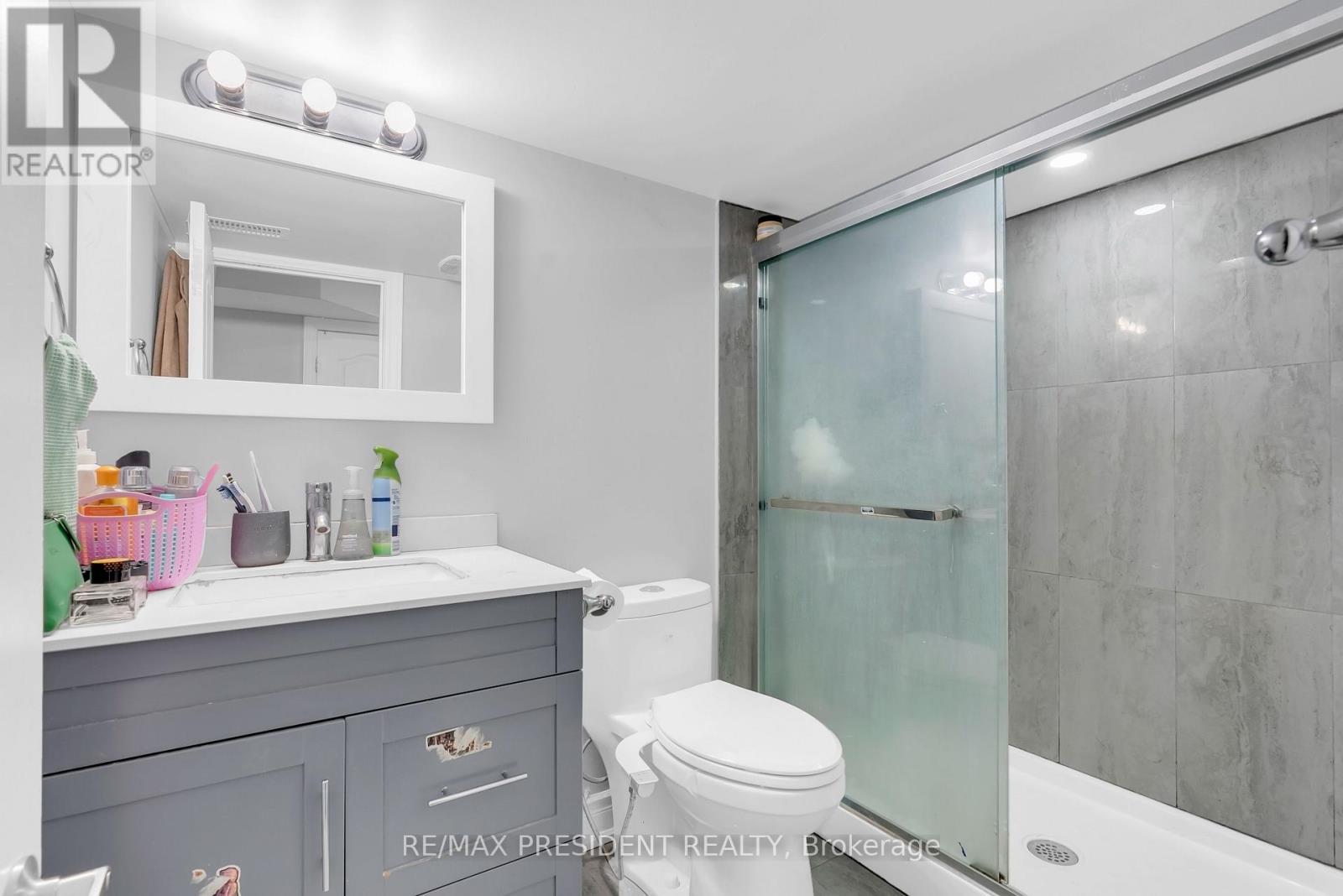 77 Tideland Drive, Brampton, Ontario L7A 2V8 - Photo 43 - W13116172